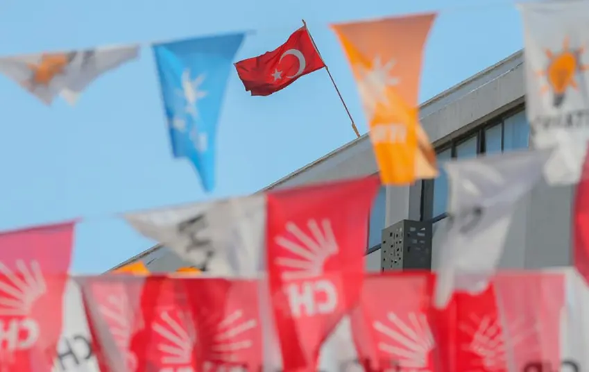 Freedom House: Türkiye'deki seçimlerde esit rekabet yoktu