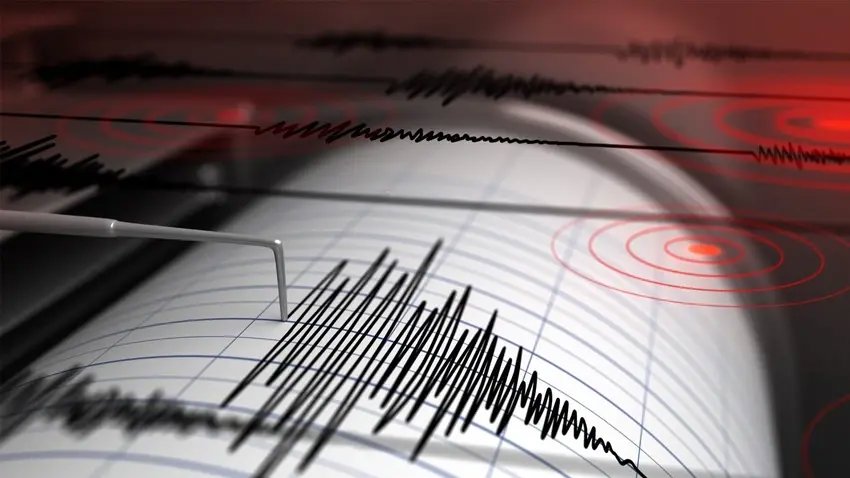 Malatya’da deprem! Çevre iller de sallandı! 