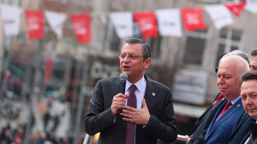 Özel’den DEM Parti açiklamasi: Vazgeçtiler