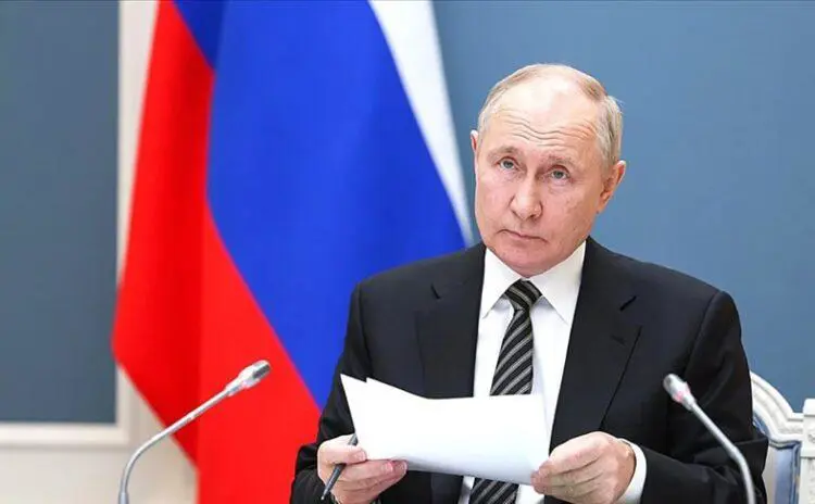 Putin Finlandiya sinirina askeri yiginak yapacaklarini açikladi
