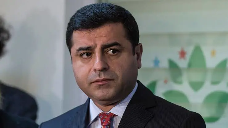 Selahattin Demirtas'tan 'görüse çikmama' karari!