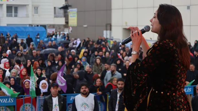 Hatimogullari: Kürt halkinin yasadigi cografya ‘teröristan’ degil, Kürdistan’dir”