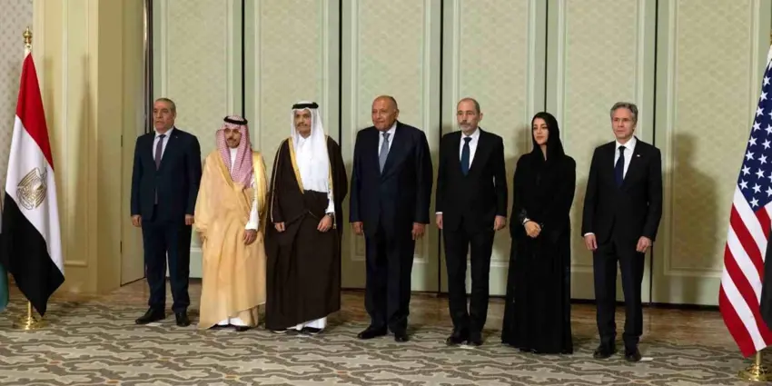 Antony Blinken, bi welatên Ereb re li ser pirsgirêka Xezzayê civiya