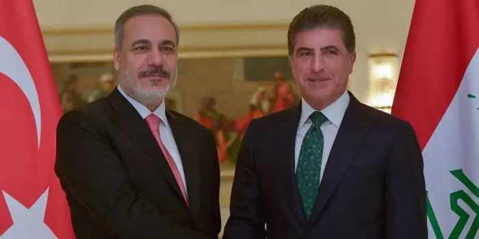 Hakan Fidan Newroza Serokê Herêma Kurdistanê pîroz kir