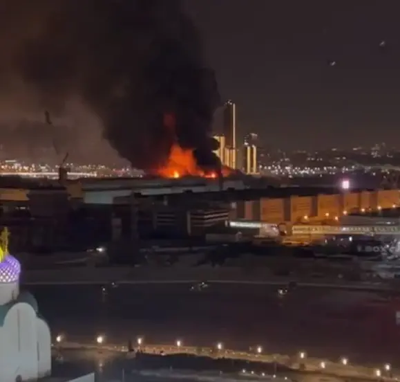 Li Moskovayê êrîsê salona konserê kirin: 40 kustî û ji 100 kesan zêdetir birîndar hene