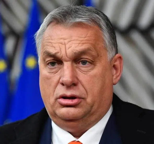 Serokwezîrê Macaristanê Orban got ku ber bi ser de diçin