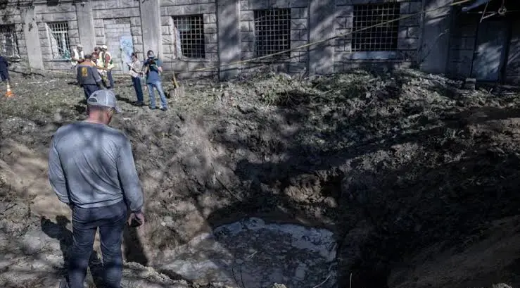 Ûkrayna: Rûsyayê dîsa bi mûsekên balîstîk hêrisî Kîevê kir