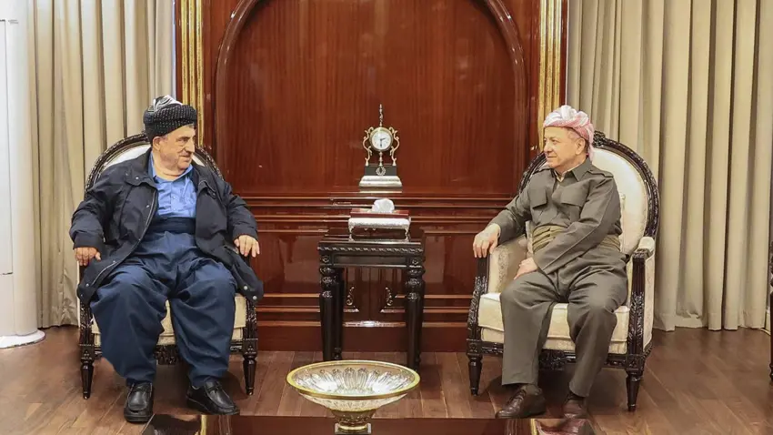 Serok Barzanî û Mihemed Hacî Mehmûd civiyan