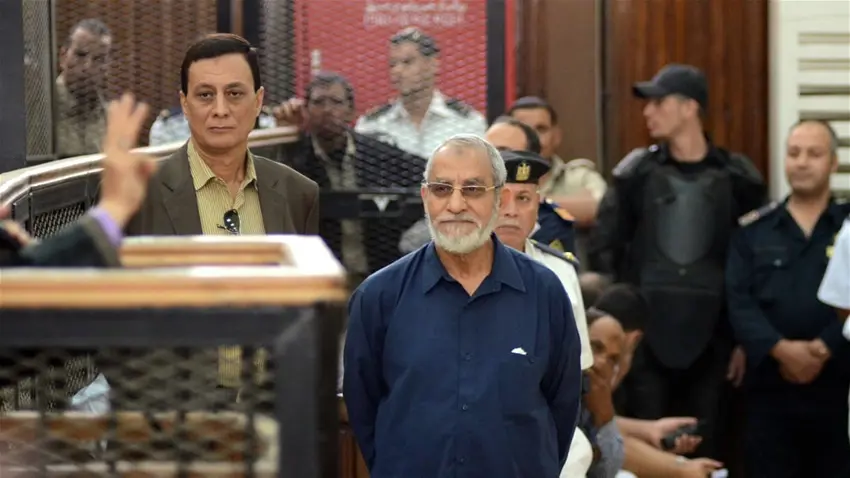 سزای لەسێدارەدان بۆ ڕێبەری ئیخوان و 7 سەركردەی دیكەی دەركرا