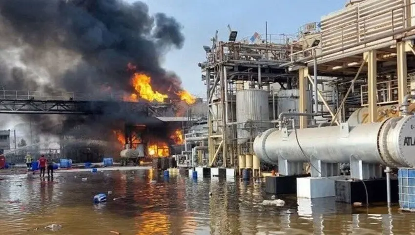 لە پاڵاوگەیەکی نەوتی ئێران تەقینەوەیەک روویدا