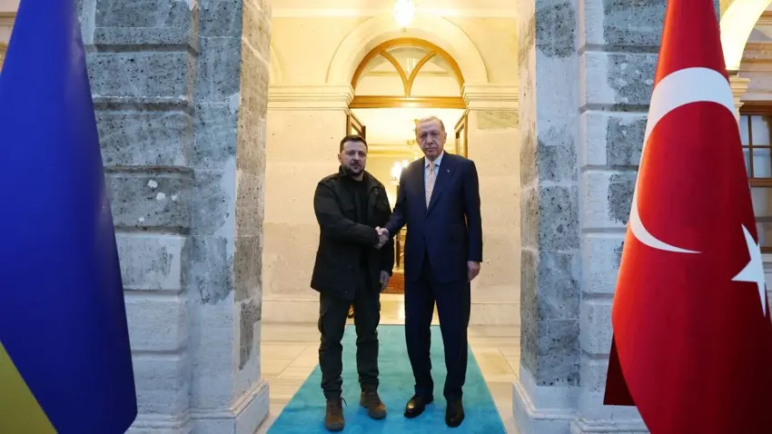 Erdogan'dan Zelenskiy’e baris zirvesine ev sahipligi teklifi