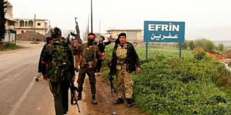 Komên çekdar li Efrînê 3 kesan revandin