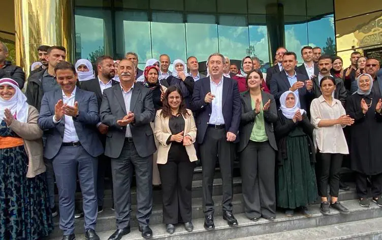 Bakirhan: Bizler Seyh Saidlerin, Seyit Rizalarin torunlariyiz, adaletsizlik yapmayiz!