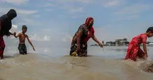 Li Ummanê lehiyê 16 kesan kust