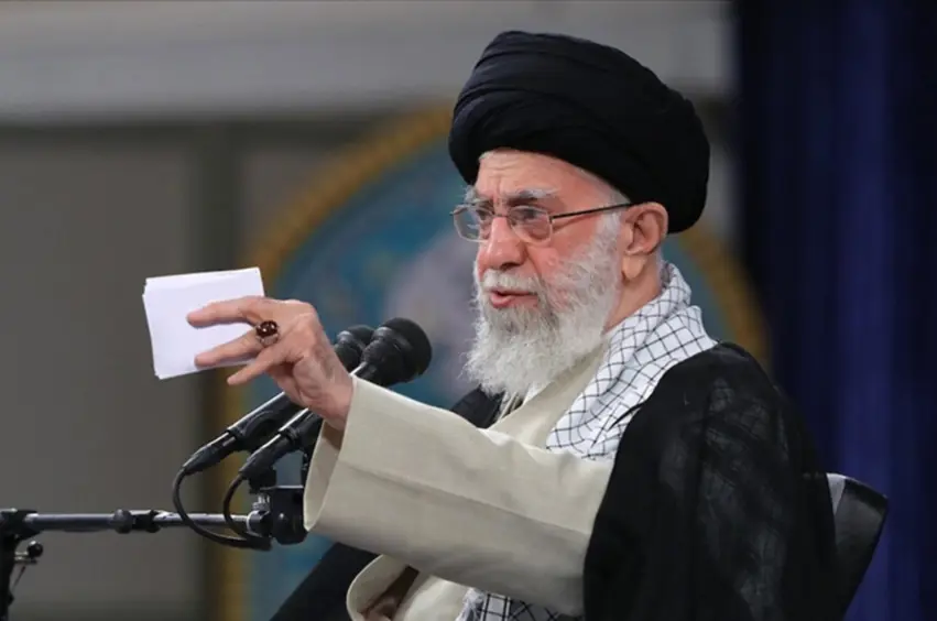 Serokê olî yê Îranê Ayetullah Ali Hamaney 2.127 zîndaniyan efû kir an cezayê wan daxist