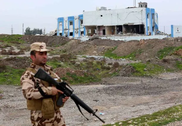 Li Zummarê Ereb dixwazin têkevin xaniyên Kurdan