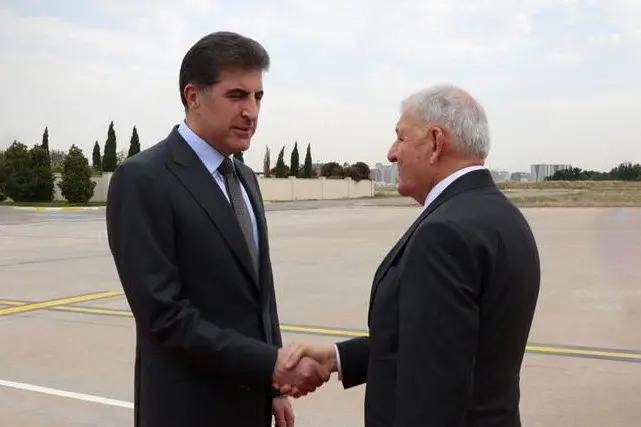 Serokkomarê Iraqê Latif Resîd giha Hewlêrê û serokê Herêma Kurdistanê pêswaziya wî kir