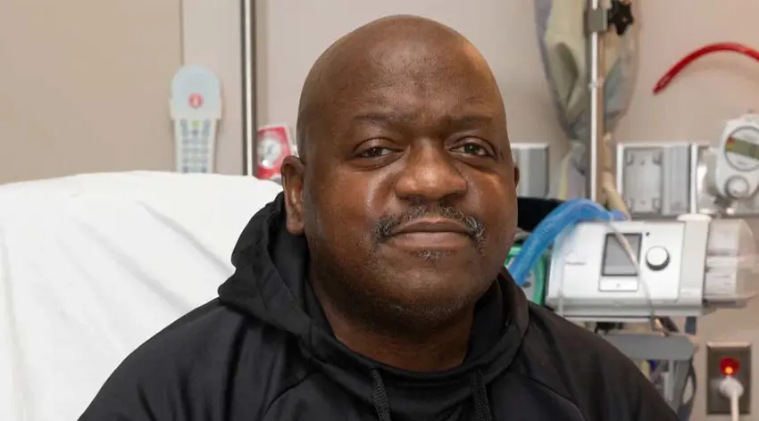 یەکەم وەرگری زیندووی گورچیلەی بەراز دوای چەند مانگێک مرد