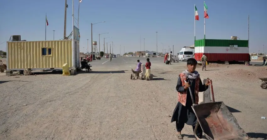 ئێران دیوارێک بە درێژایی 74 کیلۆمەتر لەسەر سنووری ئەفغانستان دروستدەکات