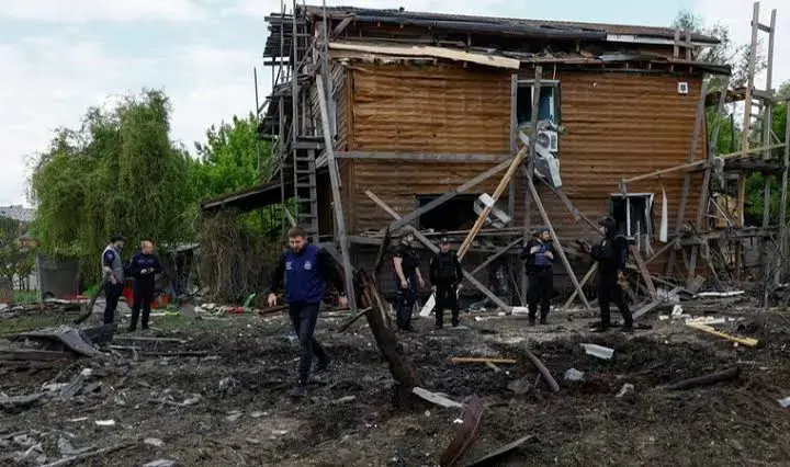 Rûsyayê li wargeheke bêhnvedanê xist: 5 kes mirin 16 kes birîndar bûn