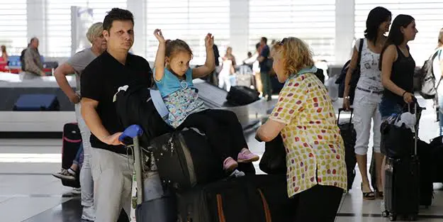 'O ülke' Rus turistlerin ülkeye girisini yasakliyor
