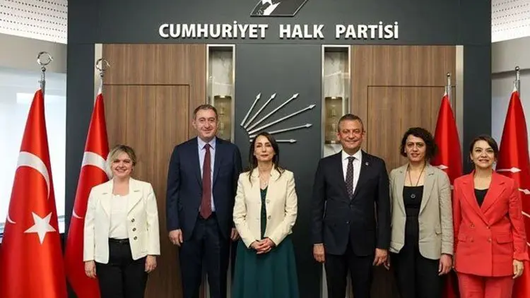 DEM Parti’den CHP’ye ziyaret