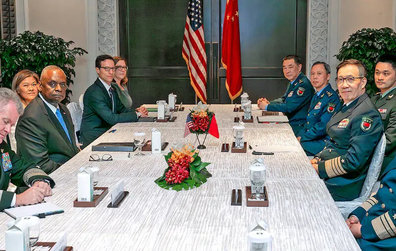 Serkêsê Pentagonê: Serê bi Çînê re teqez e