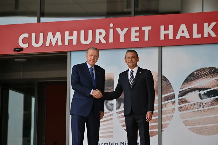 Erdoğan' dan CHP'ye 18 yıl sonra ilk ziyaret