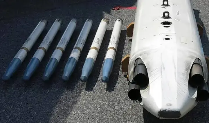 Kanada 2 hezar û 300 mûsekan dide Ûkraynayê