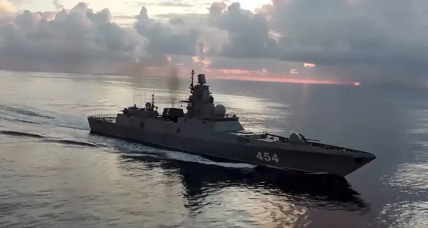 Küba: Rus nükleer denizaltisi limanimiza ulasti