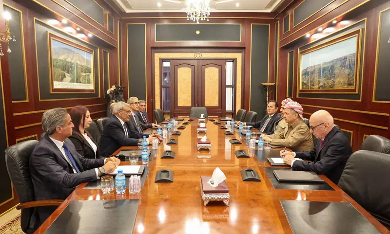 سەرۆک بارزانی پێشوازی لە شاندێکی باڵای پارتی دیموکراتی پێشڤەڕۆی کورد لە سووریا کرد