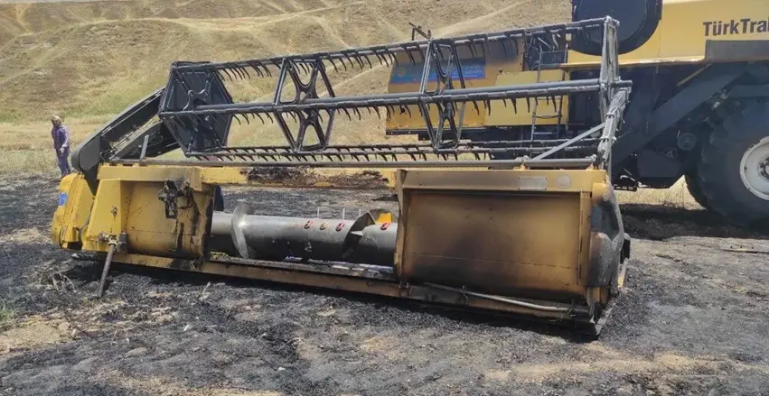 Bîçera ku genim diçinî jê agir bi genim ket û 500 donum genim sewitî