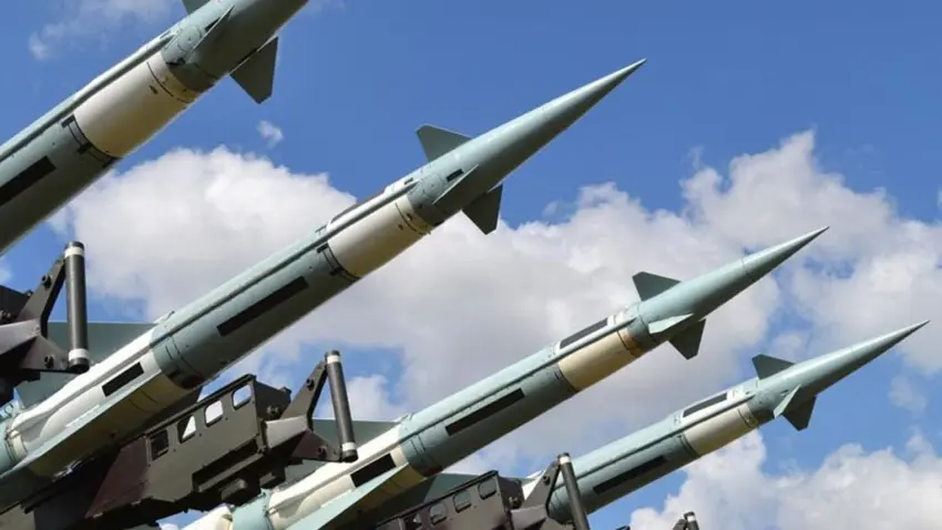 Amerîkayê ji bo welatekî biryara firotina bi 360 milyon dolaran a çek û balafiran da