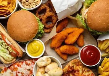 ئەم خواردنانە فشاری دەروونی زیاد دەکەن