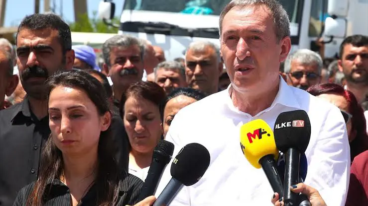 DEM Parti'den Diyarbakir ve Mardin yanginlari için çagri!