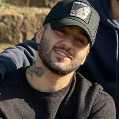 حوکمی لە سێدارەدانی تۆماج ساڵحی بە هۆی فشاری چالاکوانان و میدیاکانەوە هەڵوەشایەوە