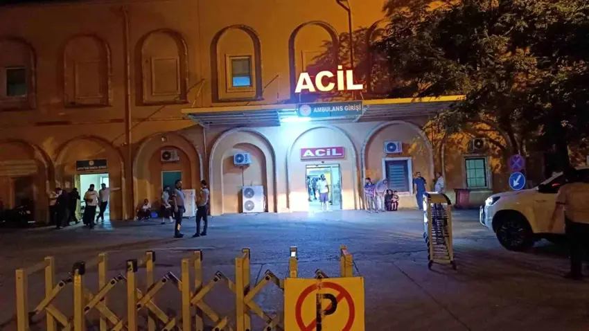 Li Qoser a Mêrdînê mirovên hev, li hev xistin: 3 birîndar