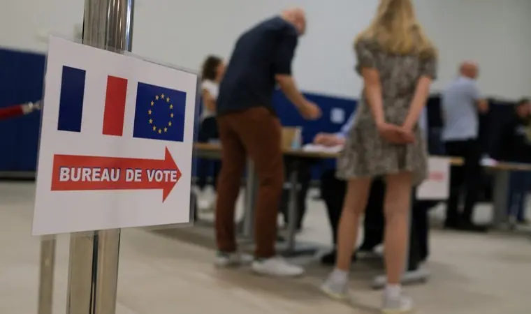 49 mîlyon Fransî deng didin: Tirsa deshilata rastgirên tund heye!