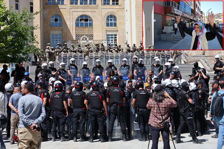 Pistî biryara cezakirina Akis li Colemêrgê tansîyon bilind bû: Li bajêr polîs û cenderme hatin bicihkirin