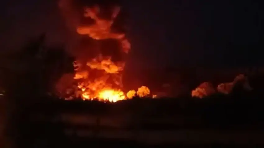 Li bajarê Bursayê agir bi fabrika boyaxê ket