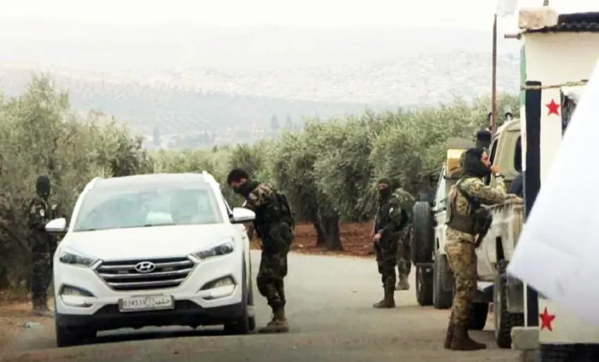 Çekdaran li Efrînê 2 penaberên ji Tirkiyê hatibûn dersînorkirin revand