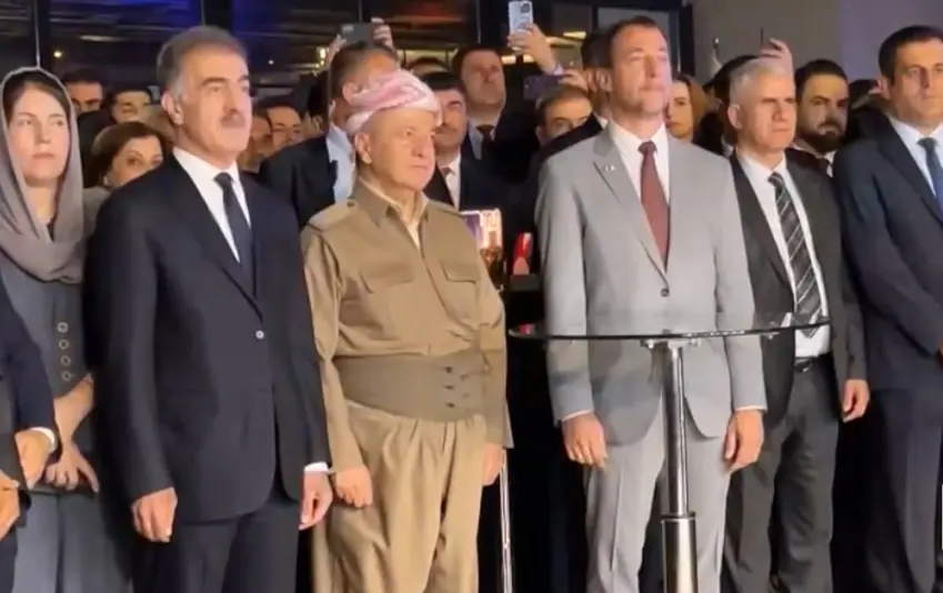 Serok Barzanî besdarî merasîma Roja Nistimanî ya Fransayê bû