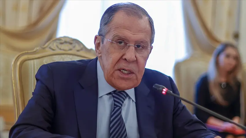 Lavrov, bicîhkirina fuzeyan ji terefê Amerîka de bo ser axa Almanya rexne kir
