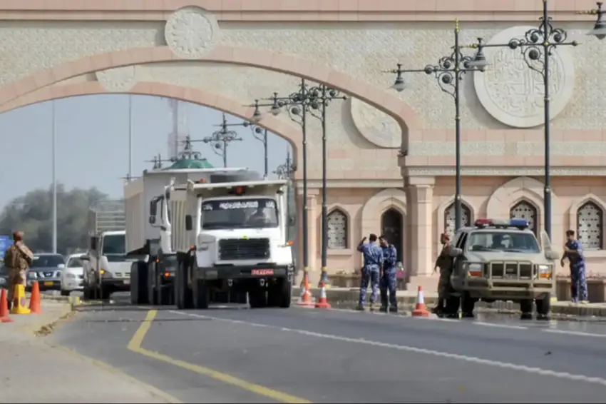 Li Ummanê nêzî mizgeftê êrîsekî pêkhat: 4 kes mirin