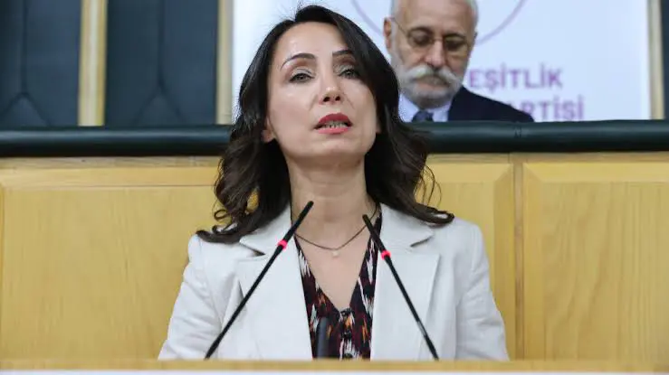 Hatimogullari'ndan dikkat çeken 'Esad' açiklamasi!