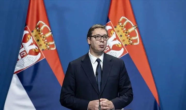Vucic’ten Bati ve Rusya hakkinda çarpici iddia!
