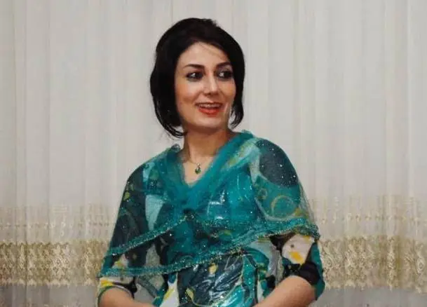 Îran ji xwîna Kurda têr nabe: Cezayê dardekirinê da rojnamevan Kurd Pexsan Ezîzî