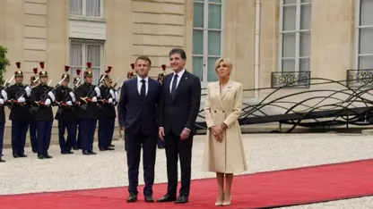 Macron Elysee Sarayında Neçirvan Barzani'yi karşıladı