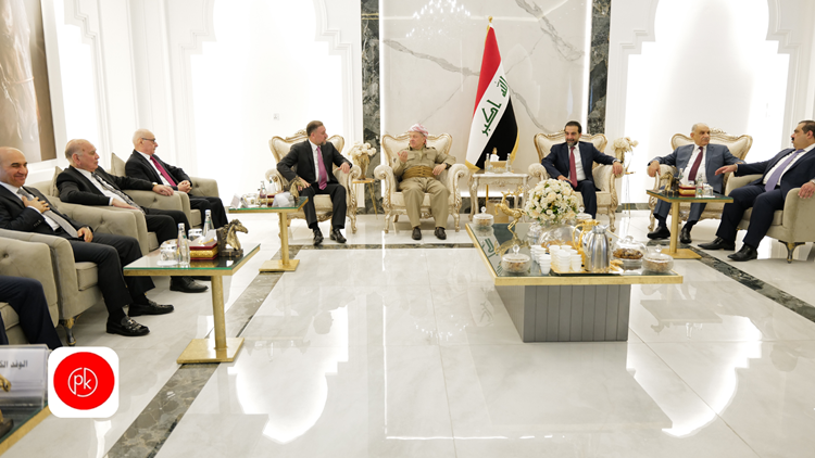 Serokê Barzanî li mala Xemis Xencer bi aliyê suniyên Iraqê re civiya