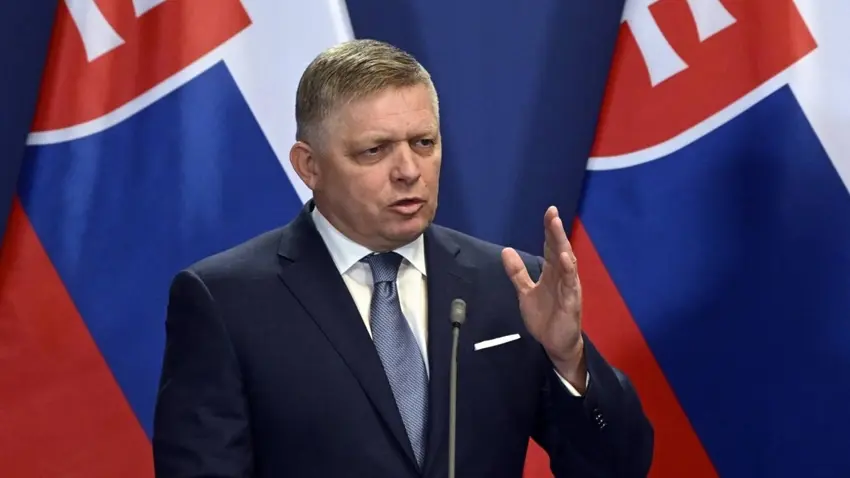 Serokwezîrê Slovakyayê Fico derket ber kamerayê û destekê da Victor Orban